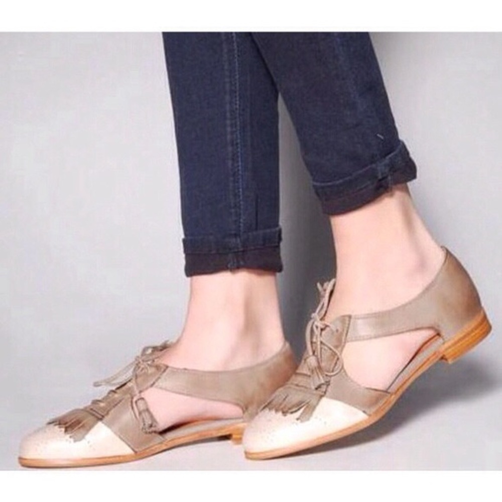 Jeffrey Campbell Kelley oxford cutout flats